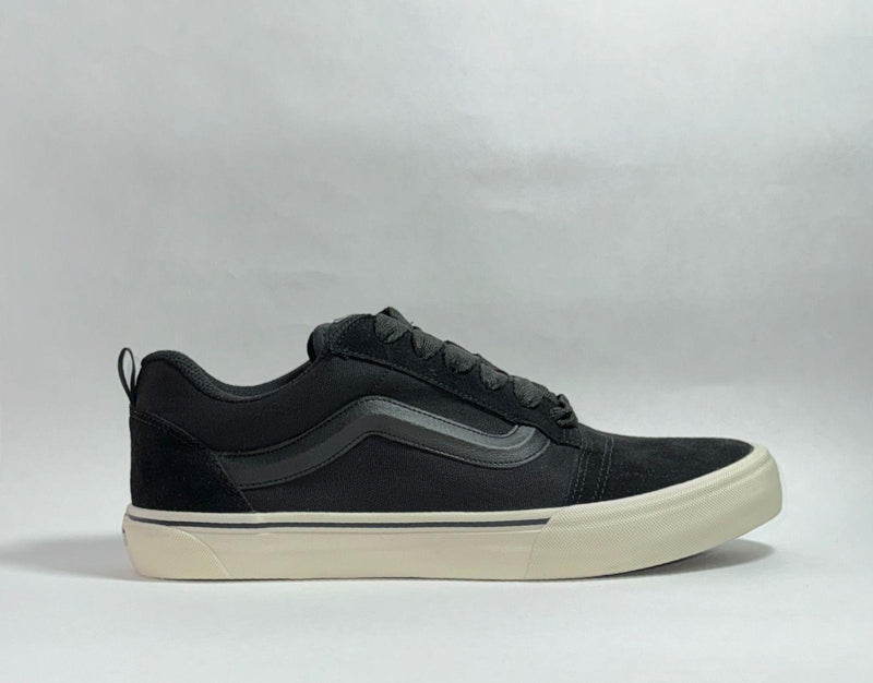 Knu all black